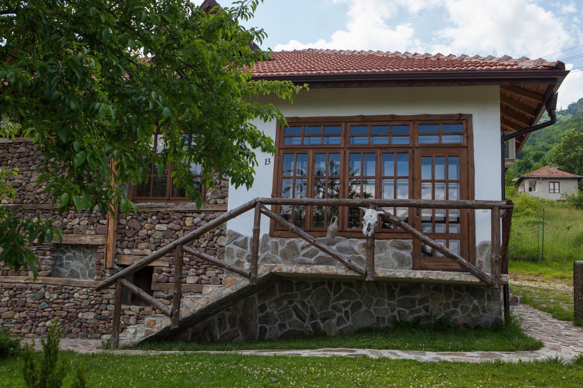 马克别墅酒店 Kraevo 外观 照片